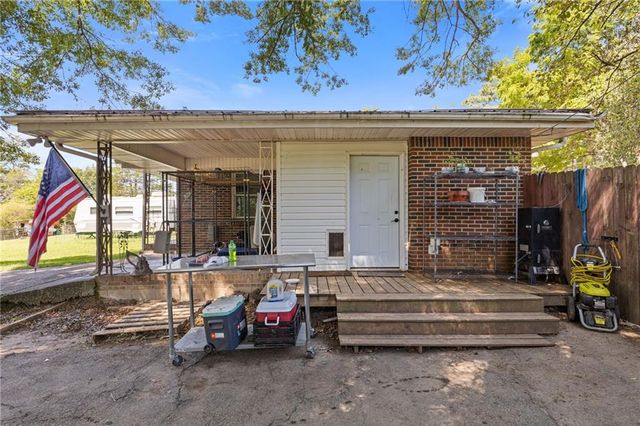 8274 Highway 166, Douglasville, GA 30135