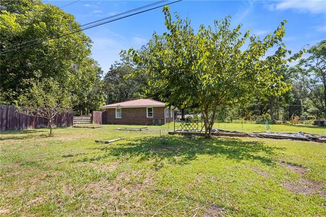 8274 Highway 166, Douglasville, GA 30135
