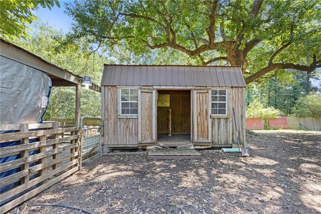 8274 Highway 166, Douglasville, GA 30135