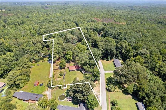 8274 Highway 166, Douglasville, GA 30135