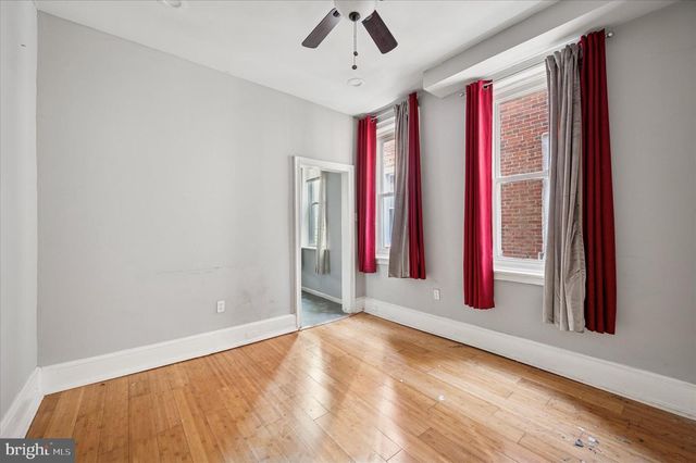 809 E LOCUST AVE, Philadelphia, PA 19138