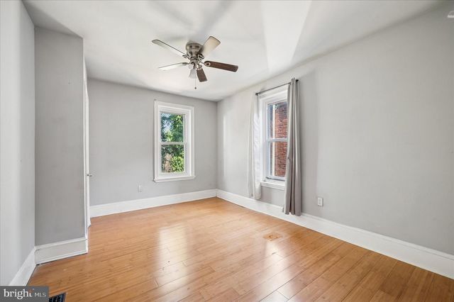 809 E LOCUST AVE, Philadelphia, PA 19138