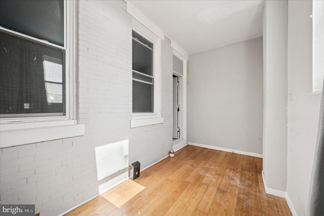 809 E LOCUST AVE, Philadelphia, PA 19138