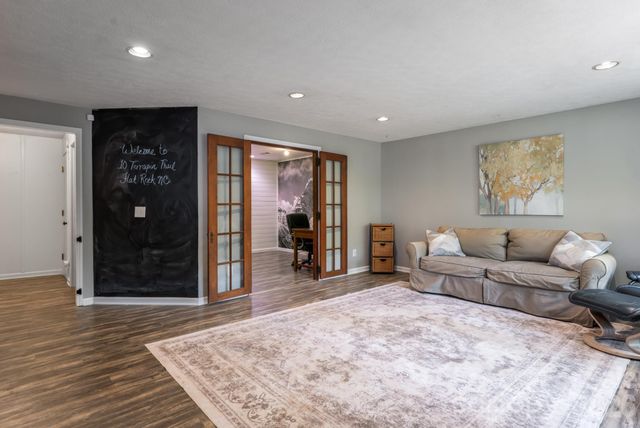 10 Terrapin Trail, Flat Rock, NC 28731