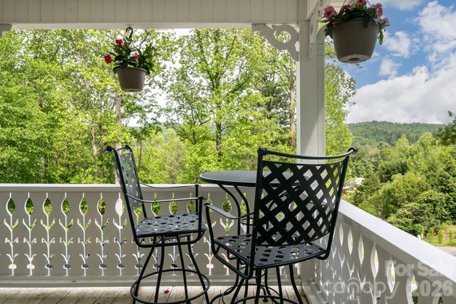 10 Terrapin Trail, Flat Rock, NC 28731