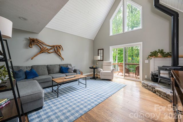 10 Terrapin Trail, Flat Rock, NC 28731