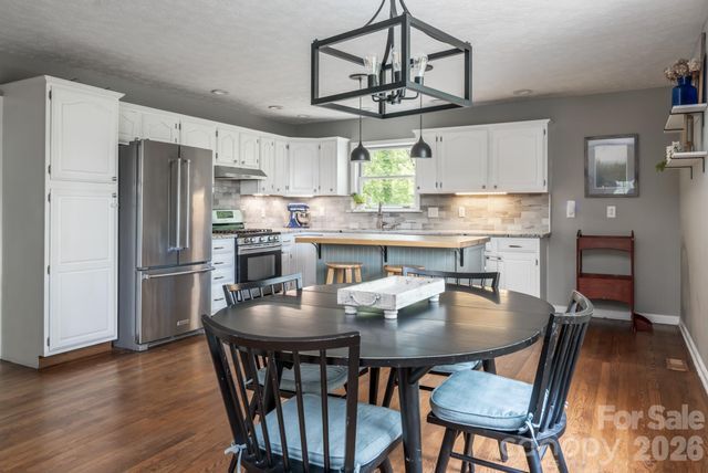 10 Terrapin Trail, Flat Rock, NC 28731