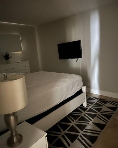 1717 N Bayshore Dr A-1856, Miami, FL 33132