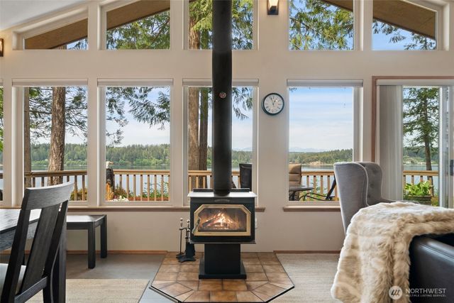 547 E Pointes Drive W, Shelton, WA 98584