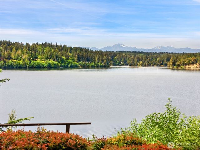 547 E Pointes Drive W, Shelton, WA 98584