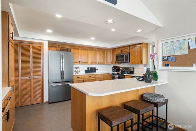 547 E Pointes Drive W, Shelton, WA 98584