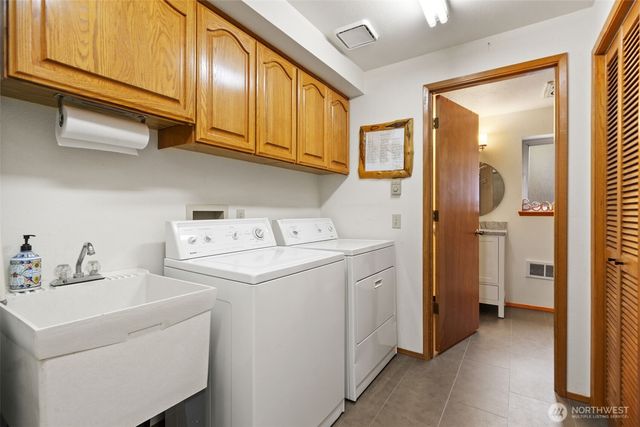 547 E Pointes Drive W, Shelton, WA 98584