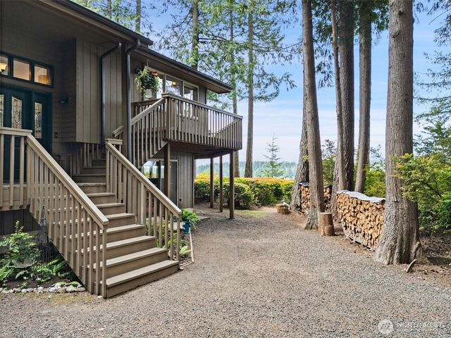 547 E Pointes Drive W, Shelton, WA 98584
