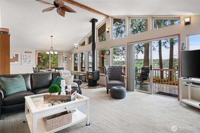 547 E Pointes Drive W, Shelton, WA 98584