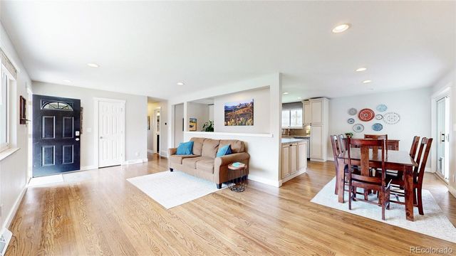 389 W Caley Drive, Littleton, CO 80120