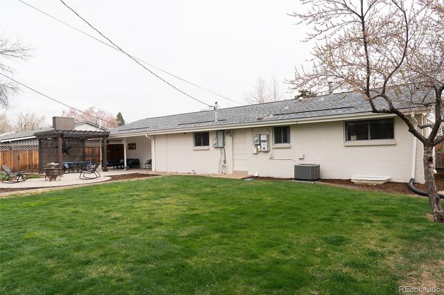 389 W Caley Drive, Littleton, CO 80120