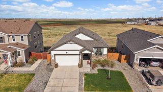 849 N Vandriver Way, Aurora, CO 80018