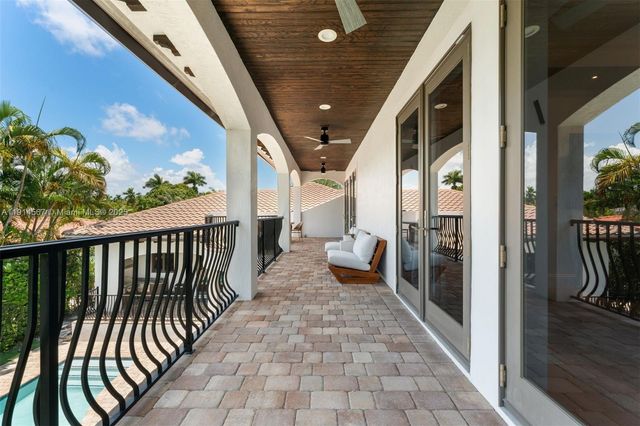 1210 95th St, Bay Harbor Islands, FL 33154