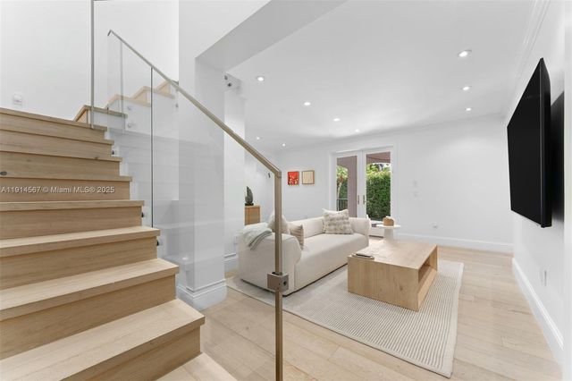 1210 95th St, Bay Harbor Islands, FL 33154