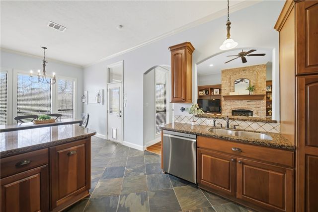 4401 Spring Branch Court, College Station, TX 77845