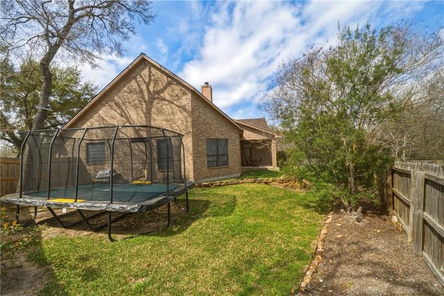 4401 Spring Branch Court, College Station, TX 77845