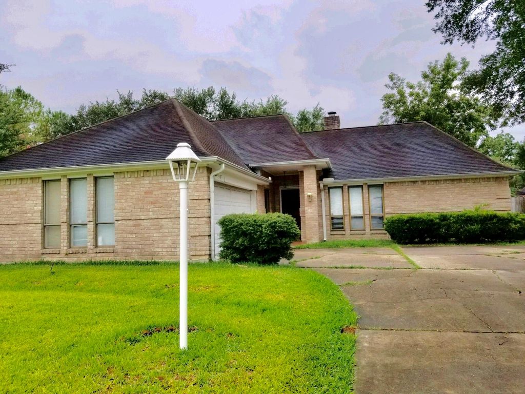 15503 Monte Vista Drive, Houston, TX 77083
