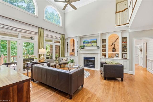 131 Wing Haven Circle, Winston-salem, NC 27106