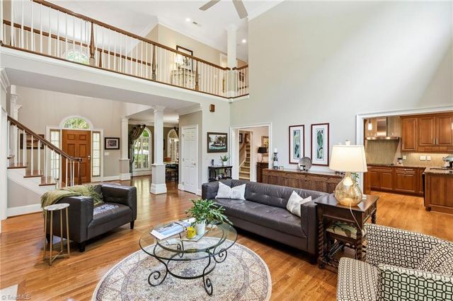 131 Wing Haven Circle, Winston-salem, NC 27106