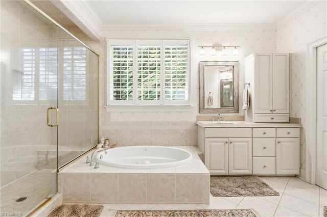 131 Wing Haven Circle, Winston-salem, NC 27106