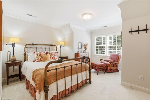 131 Wing Haven Circle, Winston-salem, NC 27106