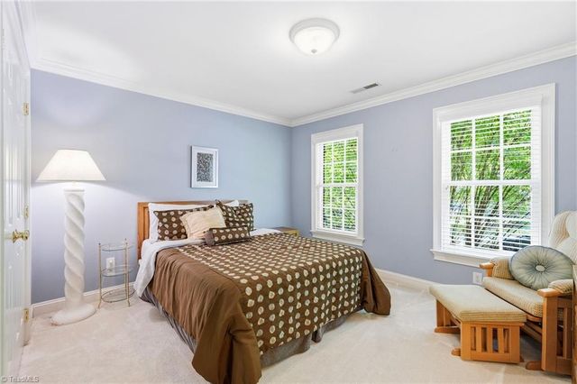 131 Wing Haven Circle, Winston-salem, NC 27106