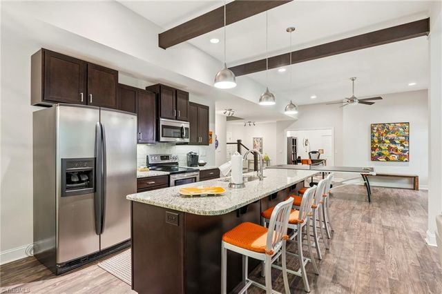 131 Wing Haven Circle, Winston-salem, NC 27106