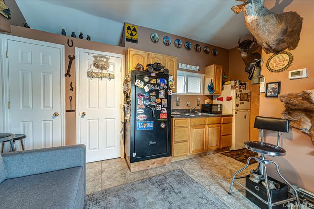 718 Farmers Avenue, Bellmore, NY 11710