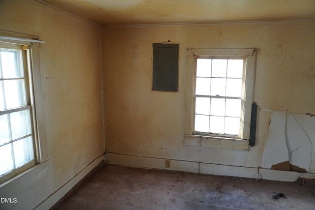 216 Nassau Street, Youngsville, NC 27596