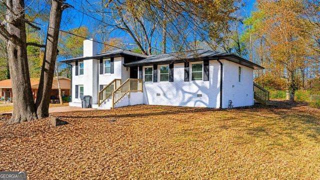 4675 Lincoln Way SW, Lilburn, GA 30047