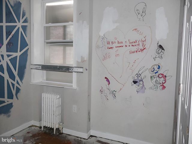 5235 E ROOSEVELT BLVD, Philadelphia, PA 19124