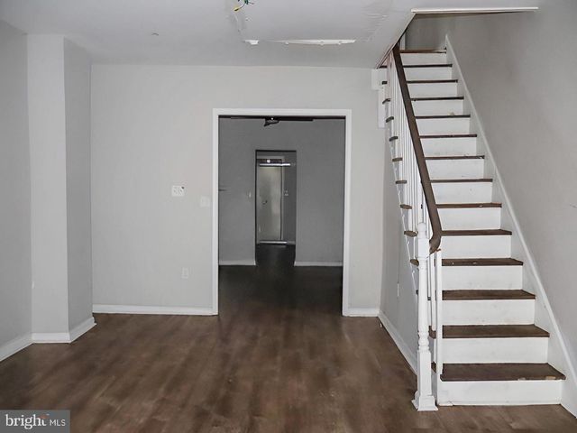 5235 E ROOSEVELT BLVD, Philadelphia, PA 19124