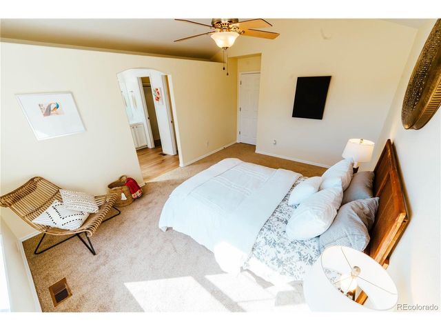 18615 E Progress Pl, Centennial, CO 80015