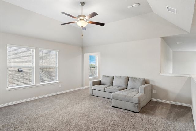 400 Acton Avenue, Fort Worth, TX 76131