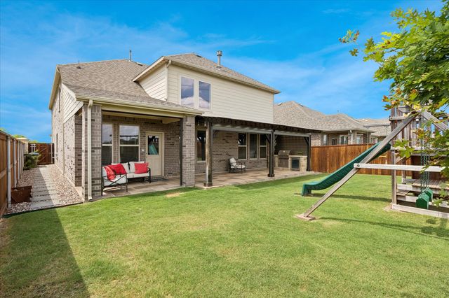 400 Acton Avenue, Fort Worth, TX 76131