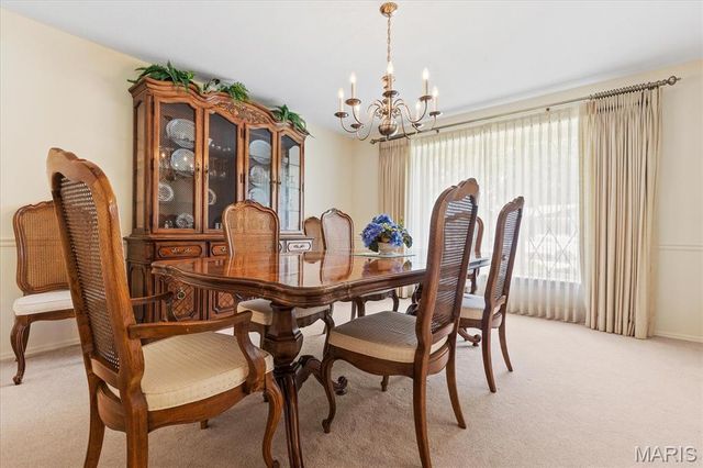 287 Glen Valley Drive, Chesterfield, MO 63017