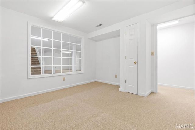 287 Glen Valley Drive, Chesterfield, MO 63017