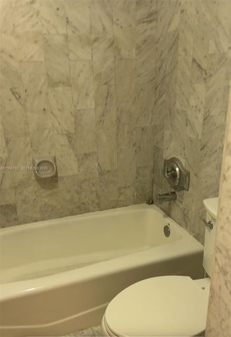 1450 Brickell Bay Dr 1604, Miami, FL 33131