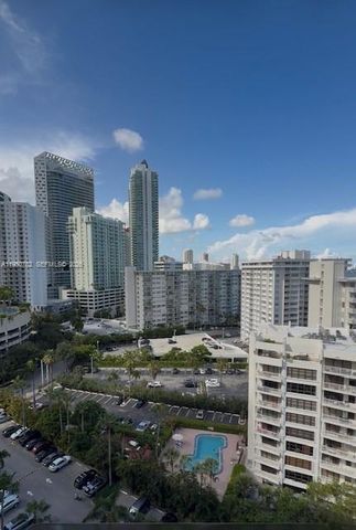 1450 Brickell Bay Dr 1604, Miami, FL 33131