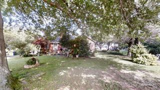 21 Maple Avenue, Candler, NC 28715