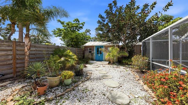 2220 DOUD STREET, Sarasota, FL 34231