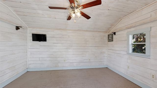 2220 DOUD STREET, Sarasota, FL 34231