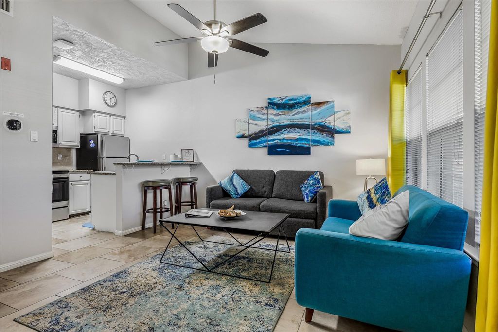 3404 American DR 3300, Lago Vista, TX 78645