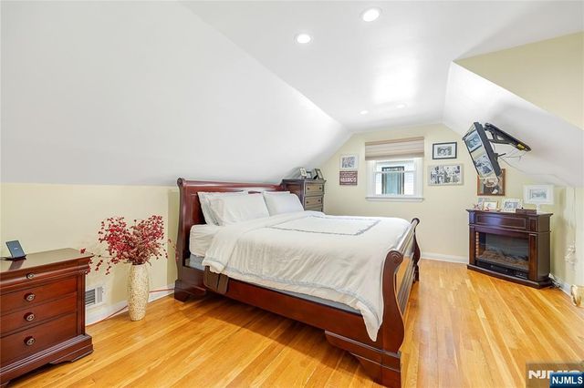 1607 Broad Street, Bloomfield, NJ 07003