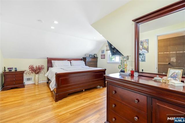1607 Broad Street, Bloomfield, NJ 07003